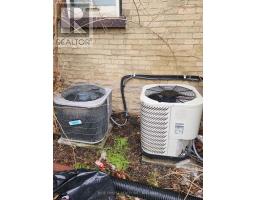 865 WILLIAM STREET - 24