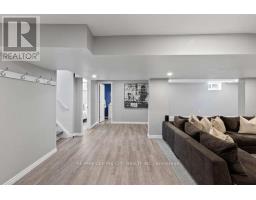 1302 NORMAN AVENUE - 33