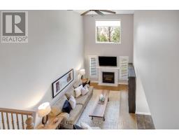 299 AMBLESIDE DRIVE - 12