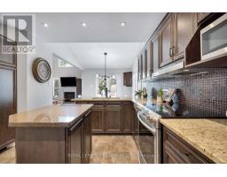 299 AMBLESIDE DRIVE - 20