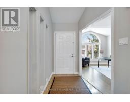 299 AMBLESIDE DRIVE - 4