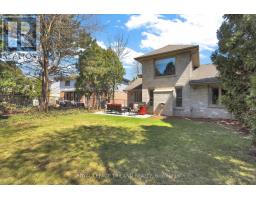 299 AMBLESIDE DRIVE - 47