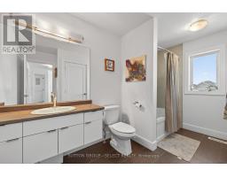 1879 COULDRIDGE WAY - 31