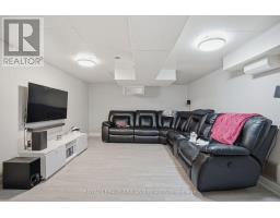 305 STEPHEN STREET - 27