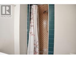 305 STEPHEN STREET - 32