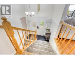 375 TRUDEAU DRIVE - 3