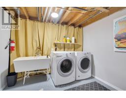 19 SPARTA STREET - 40