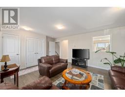 71 - 1061 EAGLETRACE DRIVE - 10