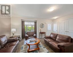 71 - 1061 EAGLETRACE DRIVE - 11