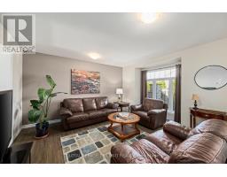 71 - 1061 EAGLETRACE DRIVE - 12