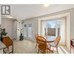 71 - 1061 EAGLETRACE DRIVE - 16