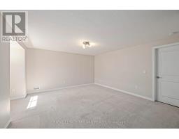 71 - 1061 EAGLETRACE DRIVE - 33