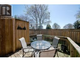 71 - 1061 EAGLETRACE DRIVE - 36