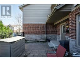 71 - 1061 EAGLETRACE DRIVE - 5