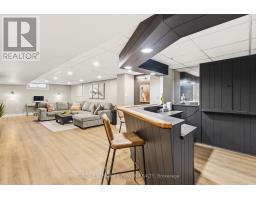 176 CANTERBURY DRIVE - 36