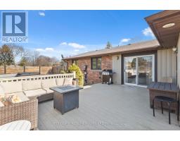 176 CANTERBURY DRIVE - 41