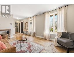 176 CANTERBURY DRIVE - 9