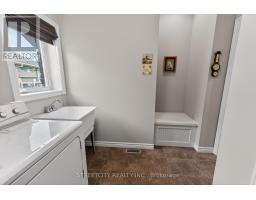 74 WESTLAKE DRIVE - 26