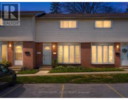 36 - 700 EXETER ROAD - 2