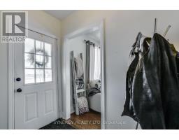 206 CARADOC STREET S - 23