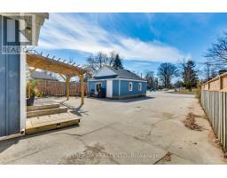 206 CARADOC STREET S - 31