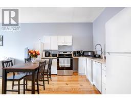 1048 DUNDAS STREET - 10