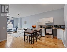 1048 DUNDAS STREET - 12