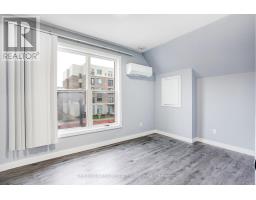 1048 DUNDAS STREET - 27