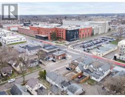 1048 DUNDAS STREET - 6