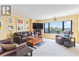 602 - 19 KING STREET - 11