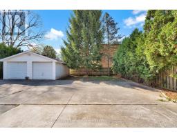 1581 BORDEN STREET - 43