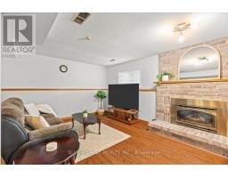 106 CONWAY LANE - 26