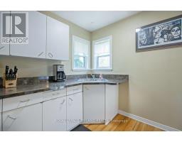 596 RIDGEWOOD CRESCENT - 12