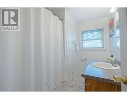 596 RIDGEWOOD CRESCENT - 16