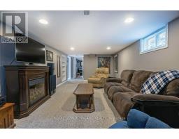 596 RIDGEWOOD CRESCENT - 22