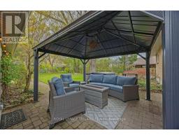596 RIDGEWOOD CRESCENT - 28