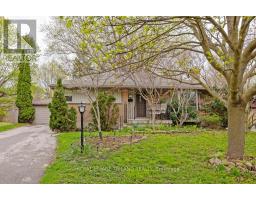 596 RIDGEWOOD CRESCENT - 4