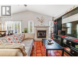 14 - 16 HAVENRIDGE COURT - 12