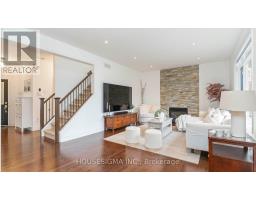 2001 JUBILEE DRIVE - 13