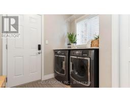 2001 JUBILEE DRIVE - 22