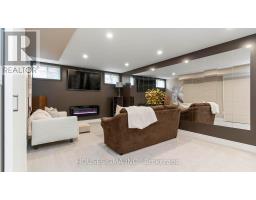 2001 JUBILEE DRIVE - 36