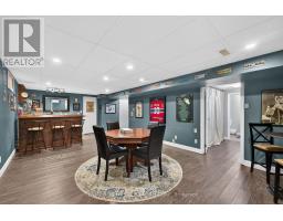 9 BONAPARTE LANE - 26