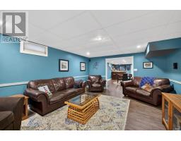 9 BONAPARTE LANE - 28