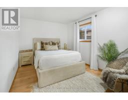 44 GOLFDALE CRESCENT - 12