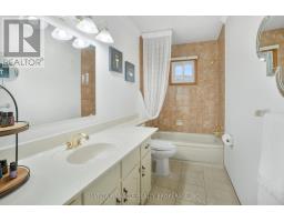 44 GOLFDALE CRESCENT - 15