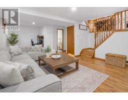 44 GOLFDALE CRESCENT - 18