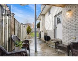 44 GOLFDALE CRESCENT - 31