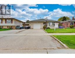 44 GOLFDALE CRESCENT - 38