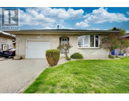 44 GOLFDALE CRESCENT - 39