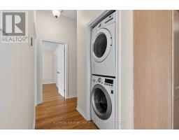 5 - 270 NORTH CENTRE ROAD - 12